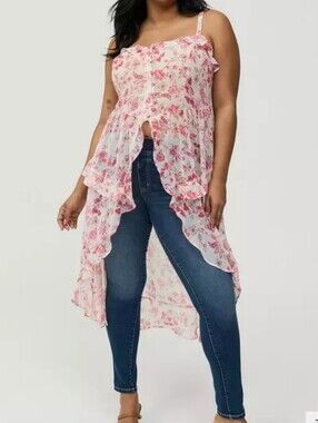 🆕️🌸 2X PINK FLORAL BUTTON FRONT TUNIC TOP🌸